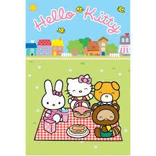 A Hello Kitty børnetæppe i 100 x 150 cm på skovtur